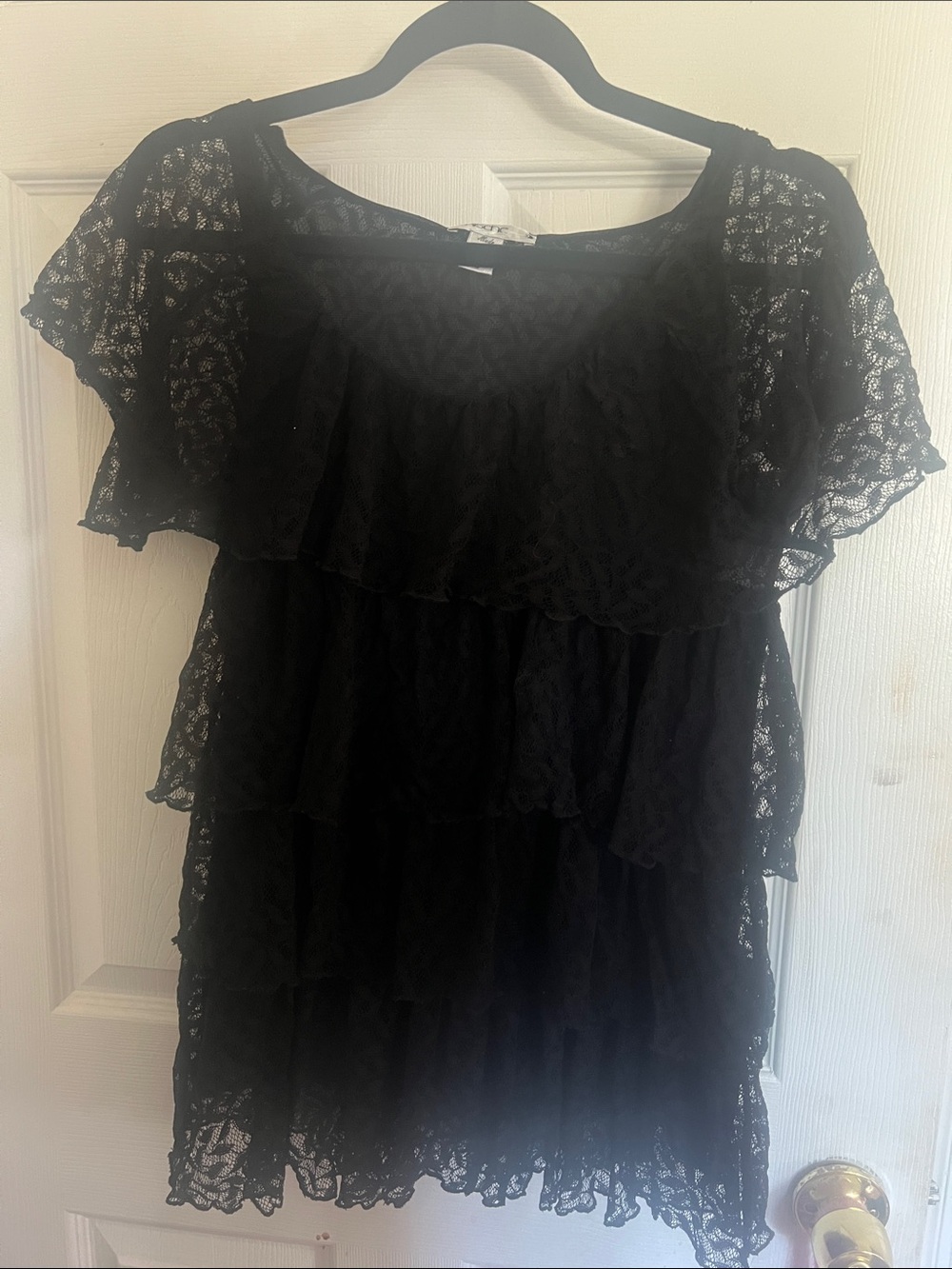 Kische Black Lace Tiered Ruffle Tunic Top